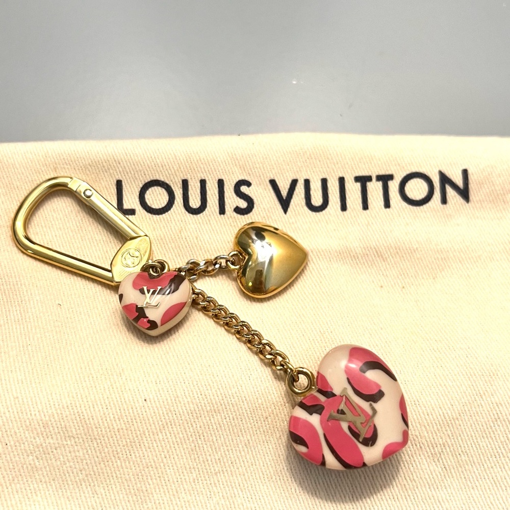 Louis Vuitton key holder/bag charm
